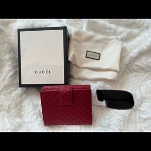 Gucci Guccissima Wallet (red)